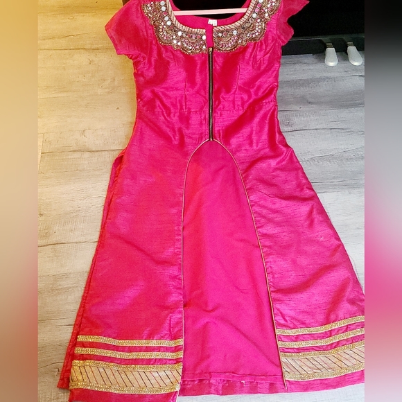 Preowned stylish lehenga choli in size XL - Picture 11 of 15